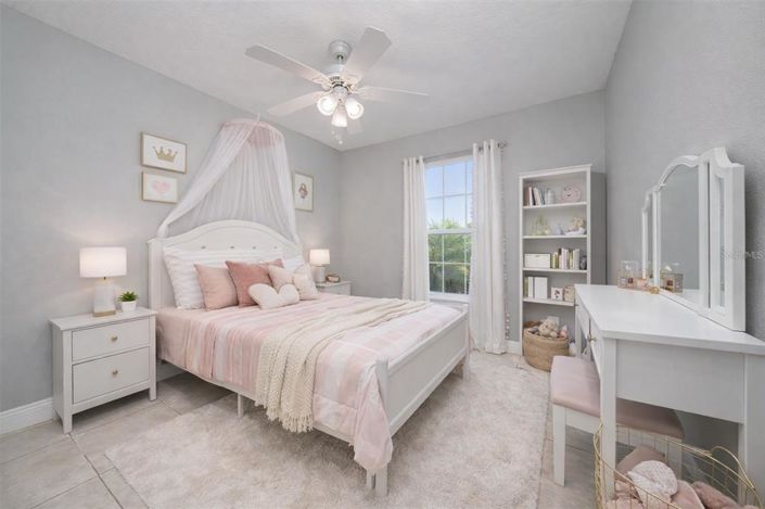 Image No.13-3 Bed House for sale