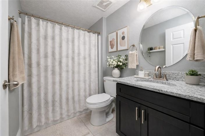 Image No.17-3 Bed House for sale