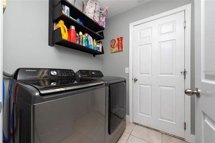 Image No.18-3 Bed House for sale