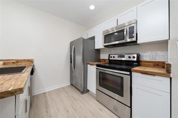 Image No.16-3 Bed Apartment for sale