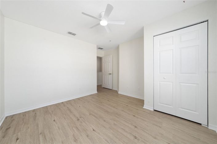 Image No.25-3 Bed Apartment for sale