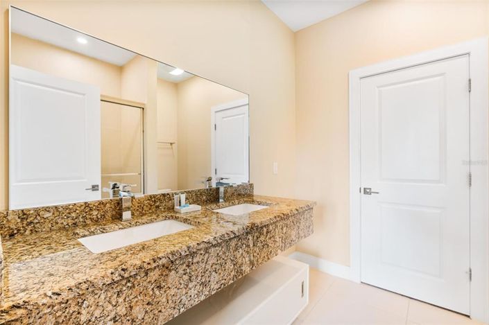 Image No.24-Maison de ville de 3 chambres à vendre à Saint John