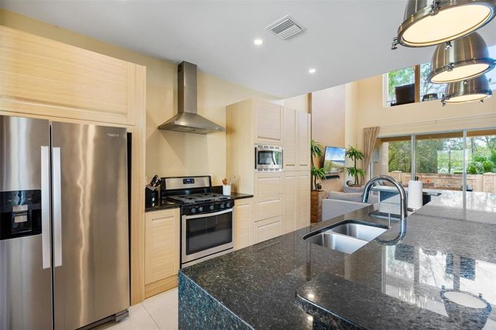 Image No.7-Maison de ville de 3 chambres à vendre à Saint John