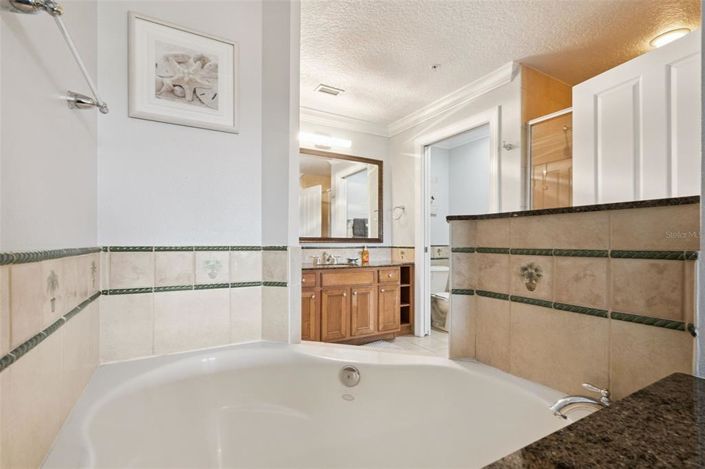 Image No.27-3 Bed Apartment for sale