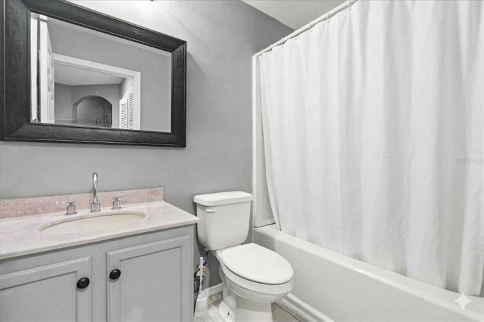 Image No.6-Appartement de 3 chambres à vendre à Saint John