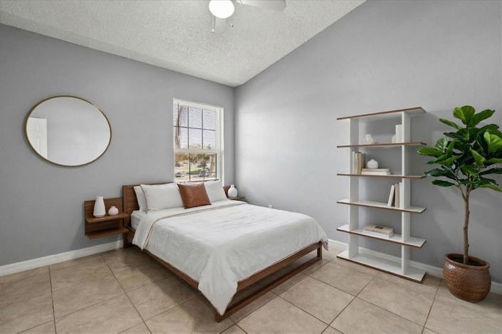 Image No.8-Appartement de 3 chambres à vendre à Saint John