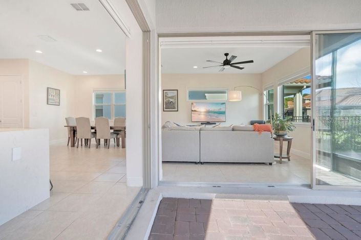 Image No.7-Maison de 4 chambres à vendre à Saint John