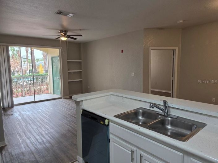 Image No.11-3 Bed Apartment for sale