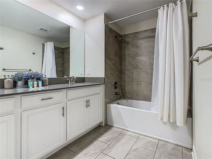 Image No.19-Maison de ville de 5 chambres à vendre à Saint John