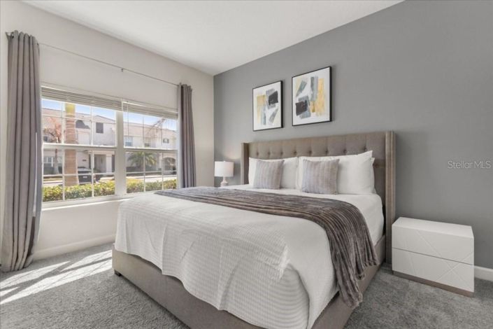 Image No.15-4 Bed Townhouse for sale