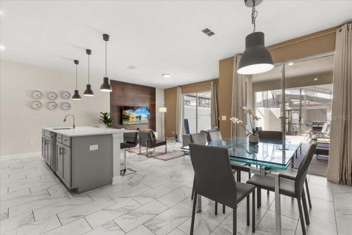 Image No.6-4 Bed Townhouse for sale