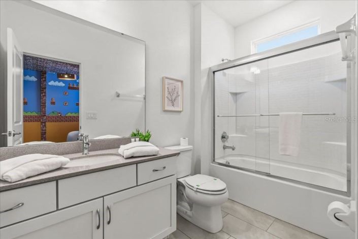 Image No.16-12 Bed House for sale