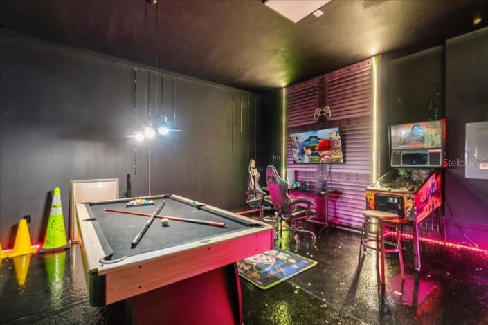 Image No.30-12 Bed House for sale