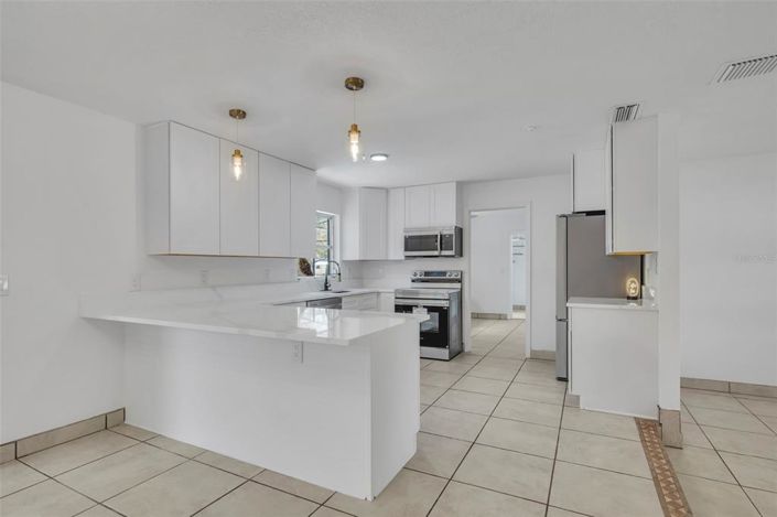 Image No.11-Maison de 4 chambres à vendre à Saint John