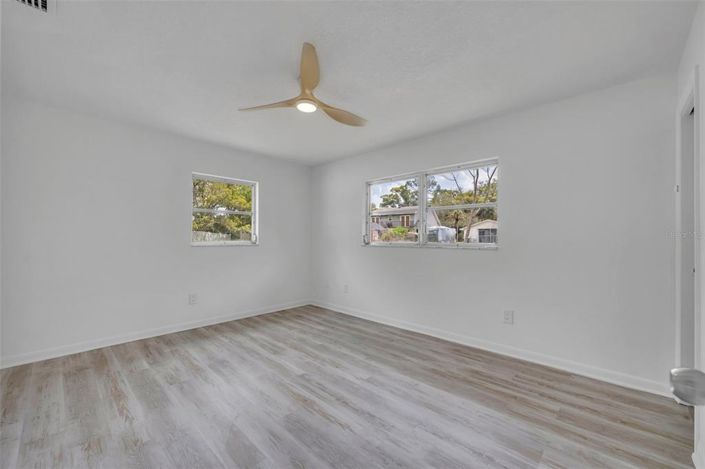 Image No.16-Maison de 4 chambres à vendre à Saint John