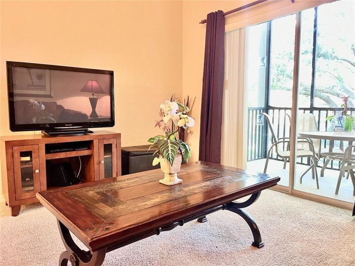 Image No.2-Appartement de 2 chambres à vendre à Saint John