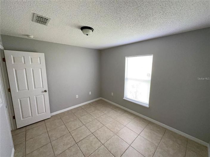 Image No.25-3 Bed House for sale