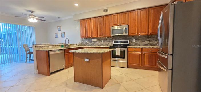 Image No.7-4 Bed House for sale