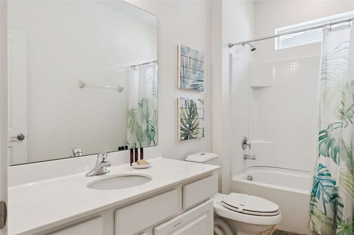 Image No.31-8 Bed House for sale