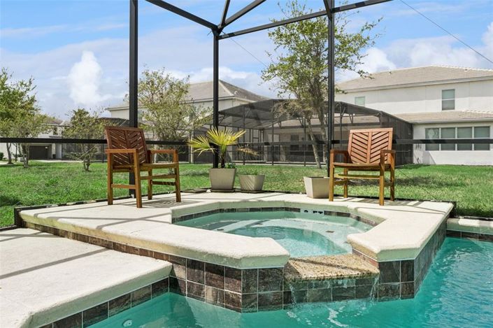 Image No.39-8 Bed House for sale