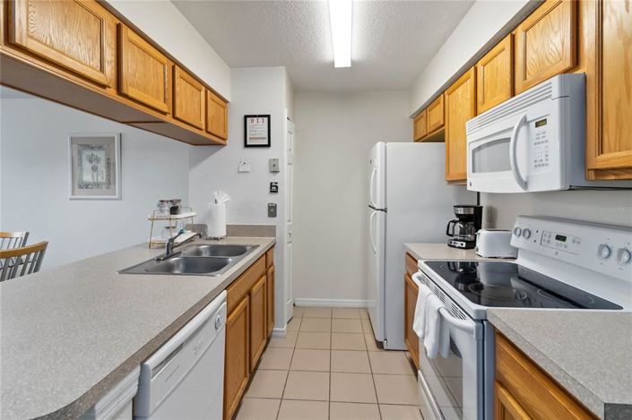 Image No.11-3 Bed Apartment for sale