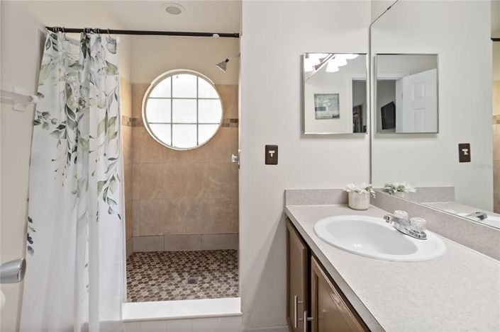 Image No.16-3 Bed Apartment for sale