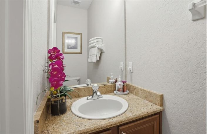 Image No.10-4 Bed Apartment for sale