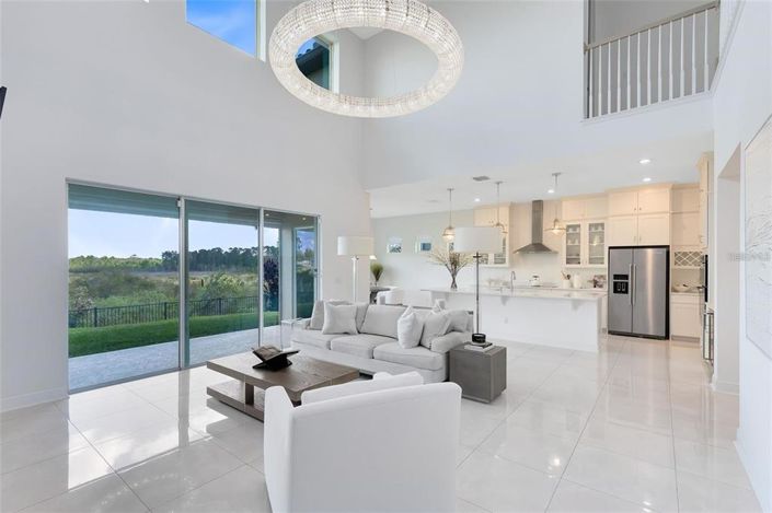 Image No.24-4 Bed House for sale