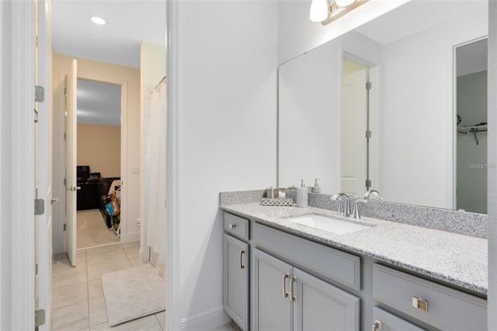 Image No.42-4 Bed House for sale