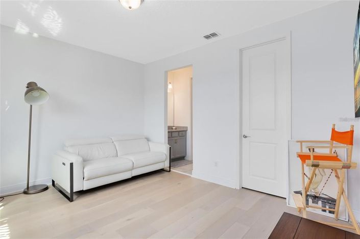 Image No.44-4 Bed House for sale