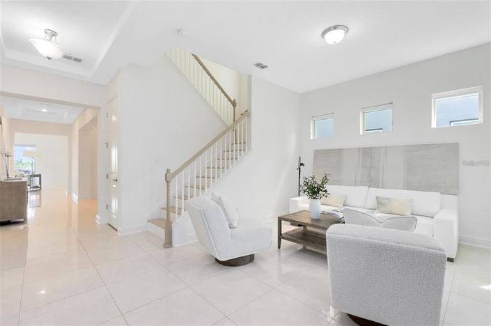 Image No.7-4 Bed House for sale