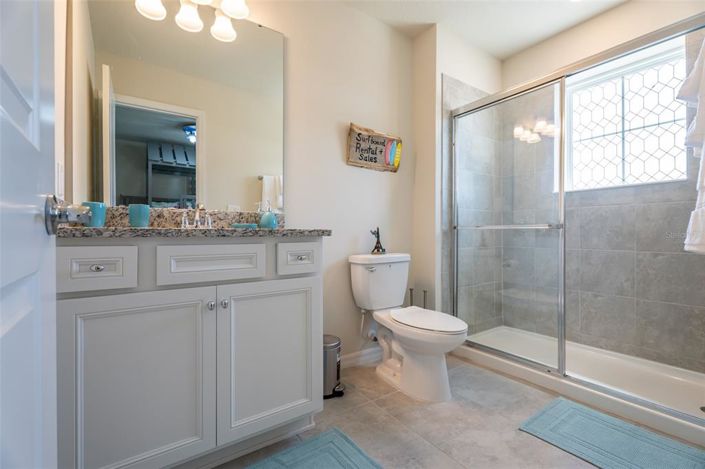 Image No.20-5 Bed House for sale