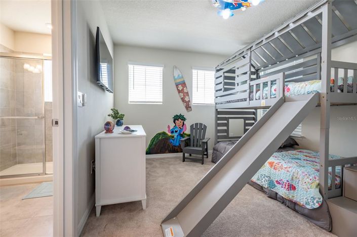 Image No.26-5 Bed House for sale