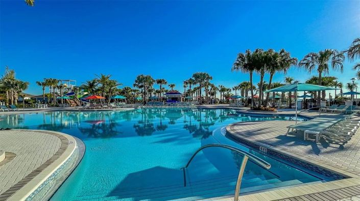 Image No.36-5 Bed House for sale