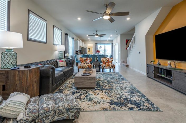 Image No.8-5 Bed House for sale