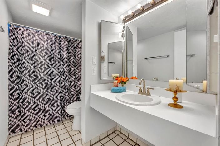 Image No.23-Appartement de 2 chambres à vendre à Saint John