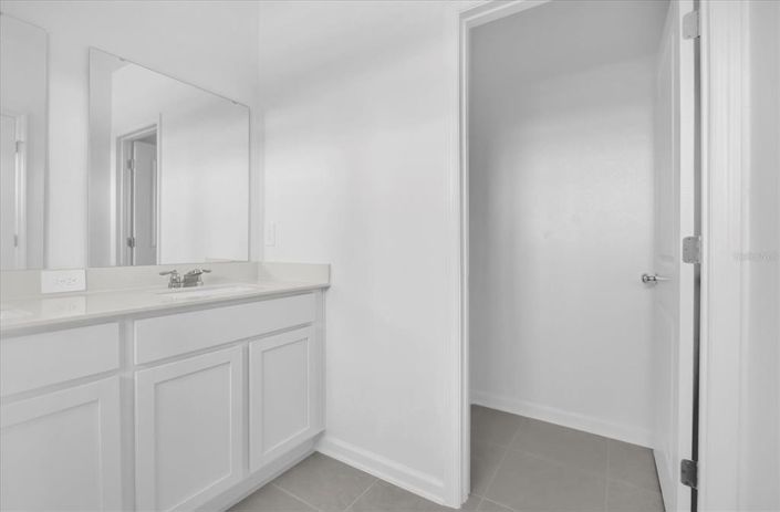 Image No.27-3 Bed Townhouse for sale