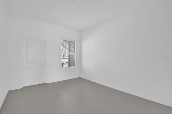 Image No.6-3 Bed Townhouse for sale