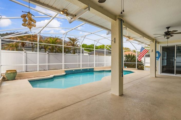 Image No.18-5 Bed House for sale