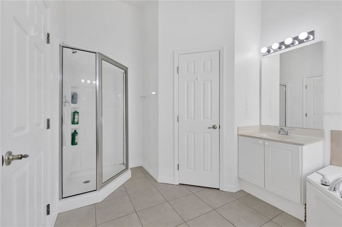 Image No.11-4 Bed Townhouse for sale