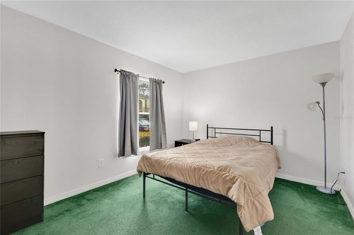 Image No.14-4 Bed Townhouse for sale