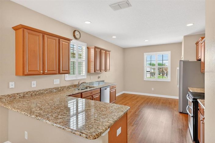 Image No.16-3 Bed House for sale