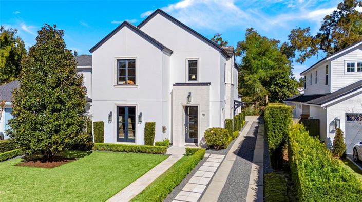 Image No.27-4 Bed House for sale