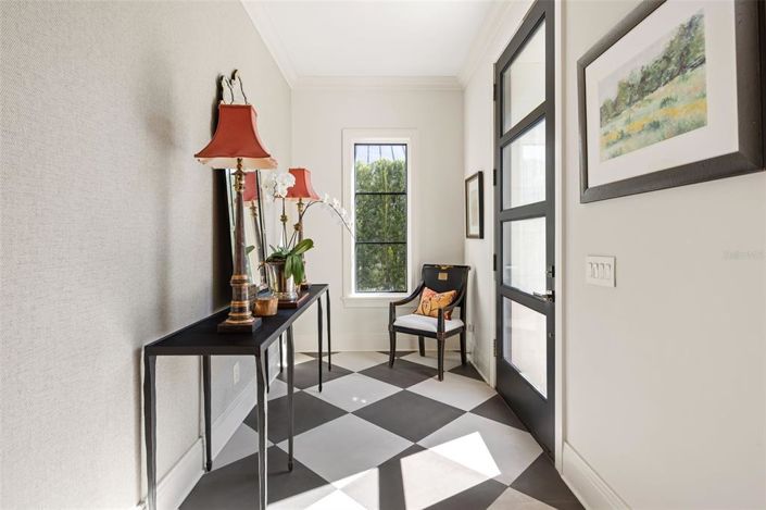 Image No.3-4 Bed House for sale