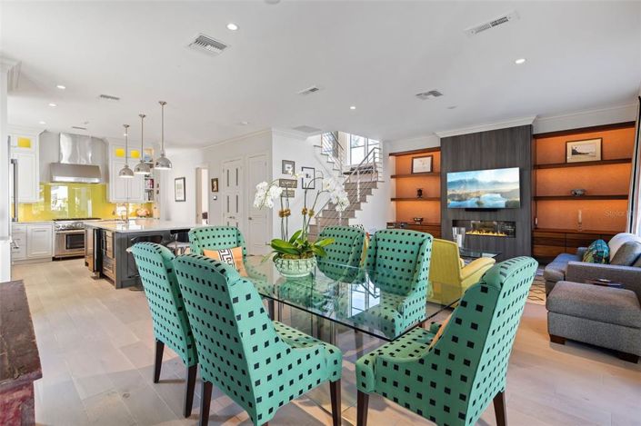 Image No.6-4 Bed House for sale