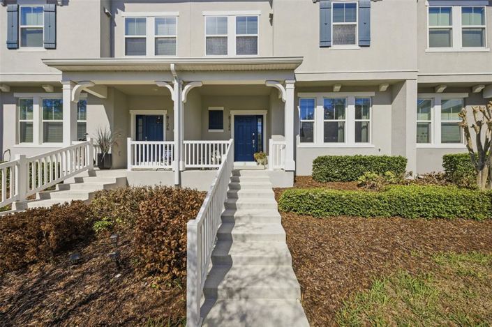 Image No.11-3 Bed Townhouse for sale