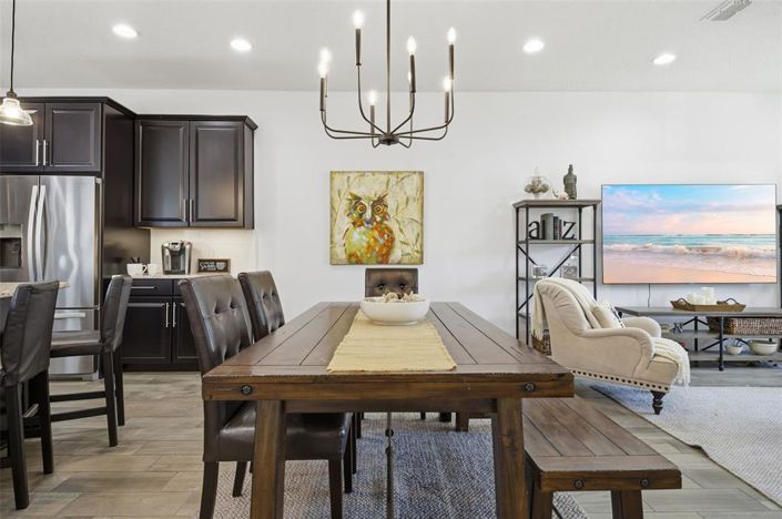 Image No.19-3 Bed Townhouse for sale