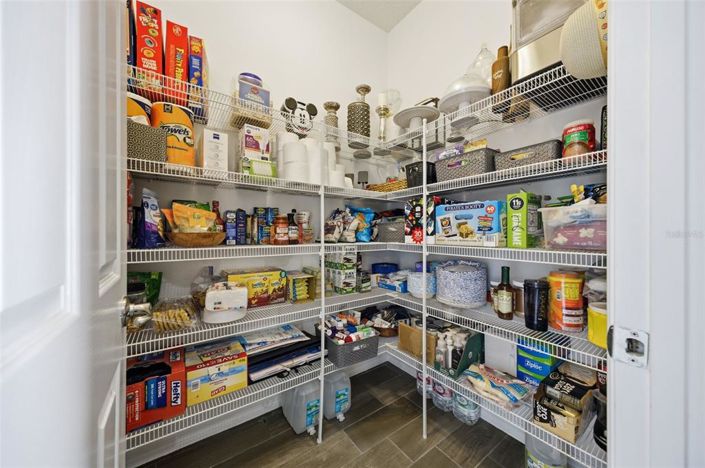 Image No.26-3 Bed Townhouse for sale