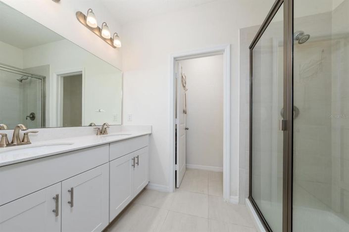 Image No.15-3 Bed Townhouse for sale