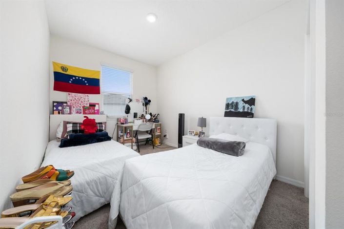 Image No.20-3 Bed Townhouse for sale